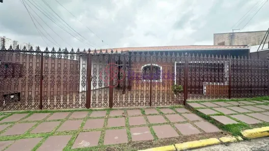 Casa com 2 Quartos à venda, 229m² no Vila Tupi, Várzea Paulista
