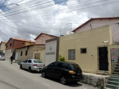 Apartamento com 2 Quartos à venda, 48m² no Araturi (Jurema), Caucaia