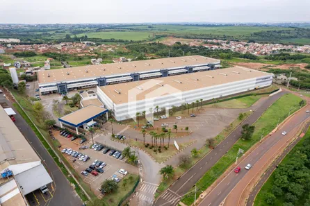 Galpão/Depósito/Armazém para alugar, 1740m² no Vila San Martin, Campinas