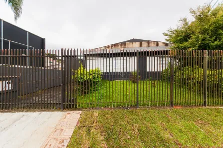 Casa com 11 Quartos para alugar, 481m² no Campina do Siqueira, Curitiba