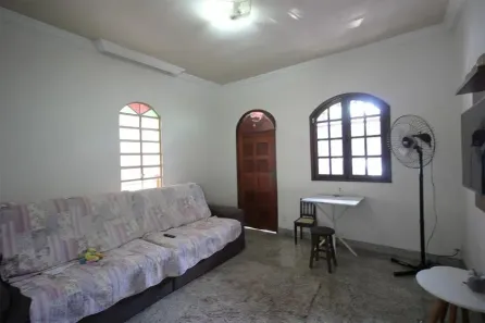 Casa com 3 Quartos à venda, 400m² no Dom Bosco, Belo Horizonte