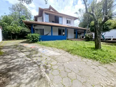 Casa com 4 Quartos à venda, 455m² no Morro das Pedras, Florianópolis