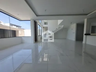 Casa de Condomínio com 4 Quartos à venda, 400m² no Recreio dos Bandeirantes, Rio de Janeiro