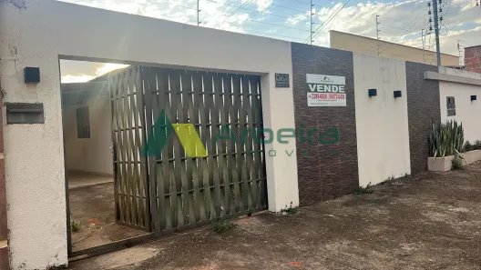 Casa com 2 Quartos à venda, 236m² no Setor Faiçalville, Goiânia