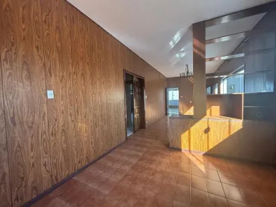 Casa com 3 Quartos para alugar, 258m² no Vila Cordenonsi, Americana