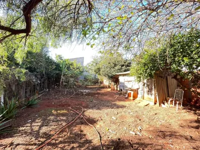Lote/Terreno à venda, 250m² no , Elias Fausto