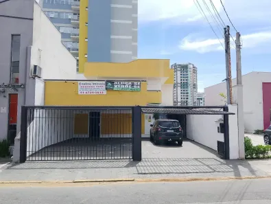 Sobrado com 5 Quartos à venda, 300m² no Parque Monte Líbano, Mogi das Cruzes