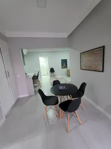 Cobertura com 2 Quartos para alugar, 100m² no Mata da Praia, Vitória