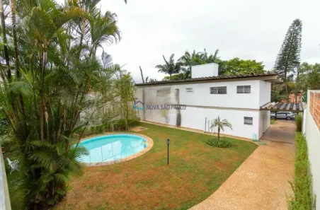 Sobrado com 4 Quartos para alugar, 297m² no Interlagos, São Paulo