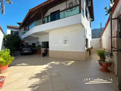 Sobrado com 4 Quartos à venda, 300m² no Solemar, Praia Grande