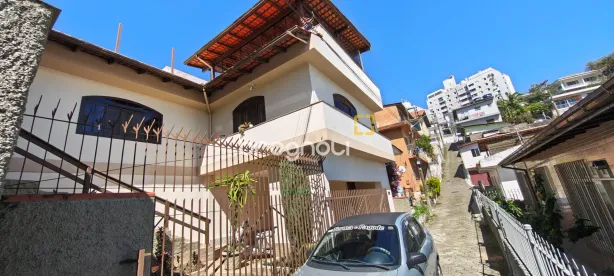 Casa com 4 Quartos à venda, 243m² no Estreito, Florianópolis