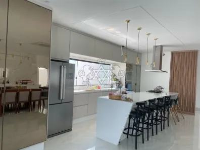Casa com 5 Quartos à venda, 386m² no Mar Verde II, Caraguatatuba