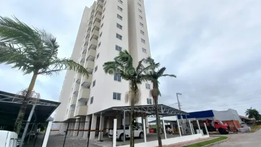 Apartamento com 2 Quartos para alugar, 56m² no Vila Esperança, Tubarão