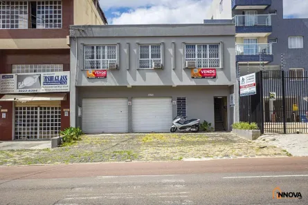 Prédio Comercial com 4 Quartos à venda, 520m² no Rebouças, Curitiba