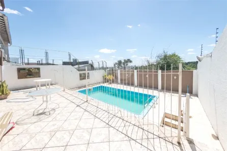 Sobrado com 3 Quartos à venda, 216m² no Jardim Sabará, Porto Alegre