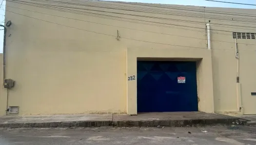 Galpão/Depósito/Armazém para alugar, 650m² no Distrito Industrial I, Maracanaú