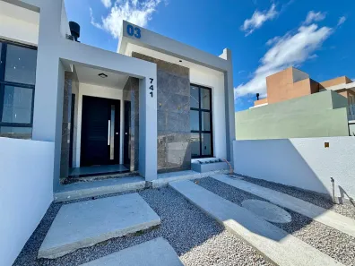 Casa com 2 Quartos à venda, 139m² no Areal, Pelotas