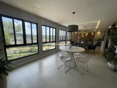 Casa com 3 Quartos à venda, 271m² no Jardim Suíça, Volta Redonda