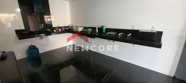 Casa com 3 Quartos à venda, 360m² no Parque Xangri-Lá, Contagem