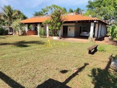 Fazenda/Sítio com 5 Quartos à venda, 257m² no Chácaras Mariitas, Uberaba