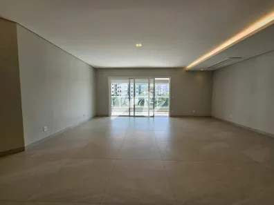 Apartamento com 3 Quartos à venda, 186m² no Tabajaras, Uberlândia