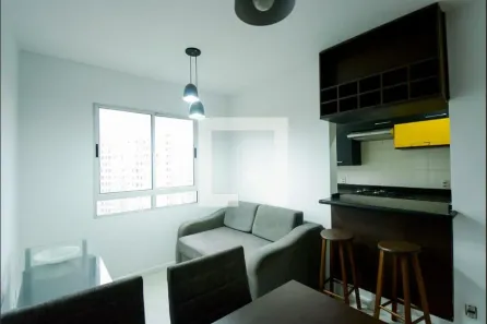 Apartamento com 3 Quartos para alugar, 50m² no Vila Flórida, Guarulhos