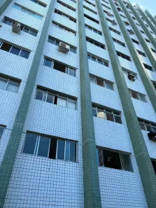 Apartamento com 2 Quartos para alugar, 80m² no Santo Amaro, Recife