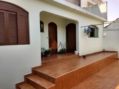 Sobrado com 3 Quartos à venda, 197m² no Chácara Seis de Outubro, São Paulo