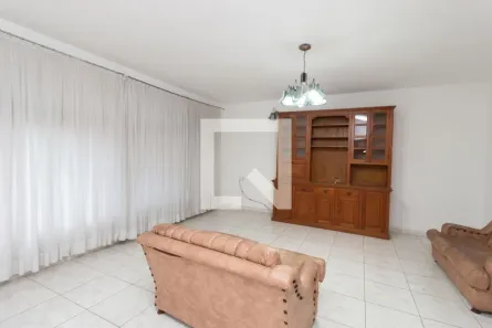 Casa com 3 Quartos à venda, 300m² no Vila Curuçá, São Paulo