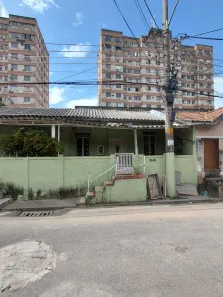 Casa com 1 Quarto para alugar, 48m² no Madureira, Rio de Janeiro
