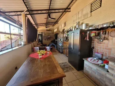 Sobrado com 3 Quartos à venda, 180m² no Bosque dos Eucaliptos, São José dos Campos