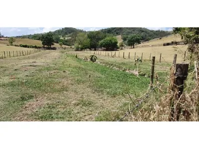 Fazenda/Sítio com 3 Quartos à venda, 200m² no , Mairinque