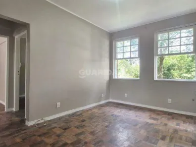 Apartamento com 2 Quartos para alugar, 50m² no Passo da Areia, Porto Alegre