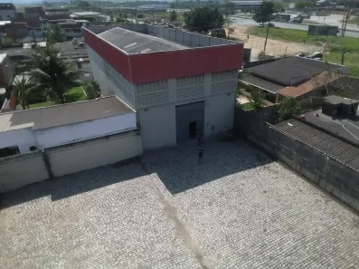Galpão/Depósito/Armazém para alugar, 680m² no Estrela do Céu, Itaguaí
