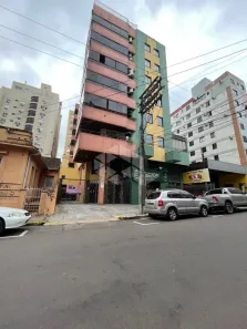 Apartamento com 2 Quartos para alugar, 71m² no Centro, Santa Maria