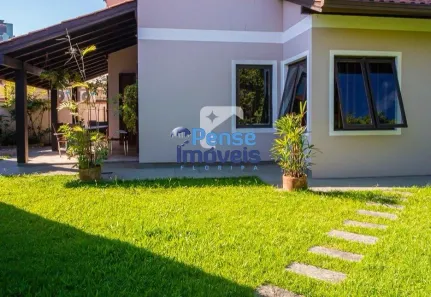 Casa com 4 Quartos à venda, 238m² no Itacorubi, Florianópolis