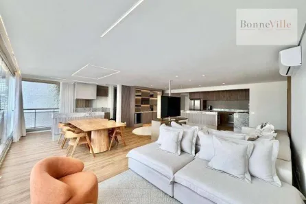 Apartamento com 3 Quartos à venda, 197m² no Jardim das Acácias, São Paulo