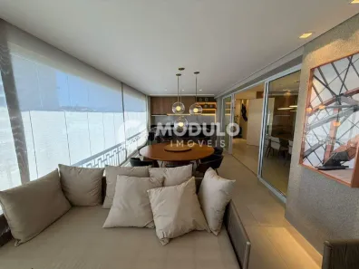 Apartamento com 3 Quartos à venda, 198m² no Morada da Colina, Uberlândia