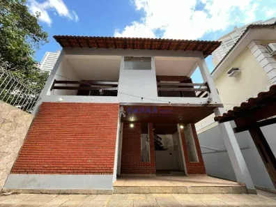Sobrado com 4 Quartos para alugar, 275m² no Vila Andrade, São Paulo