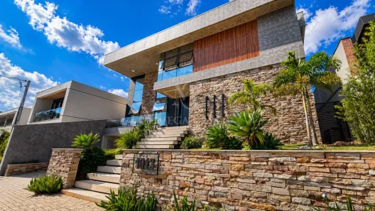 Casa de Condomínio com 4 Quartos à venda, 700m² no Novo Horizonte, Juiz de Fora