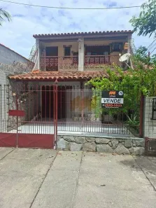 Casa de Condomínio com 5 Quartos à venda, 160m² no Braga, Cabo Frio
