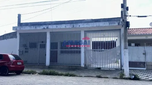 Imóvel Comercial à venda, 157m² no Jardim Santa Maria, Jacareí