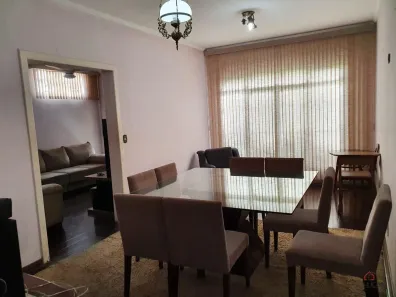 Sobrado com 3 Quartos à venda, 352m² no Jardim Caicara, Registro