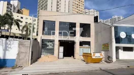 Ponto Comercial para alugar, 216m² no Cambuí, Campinas