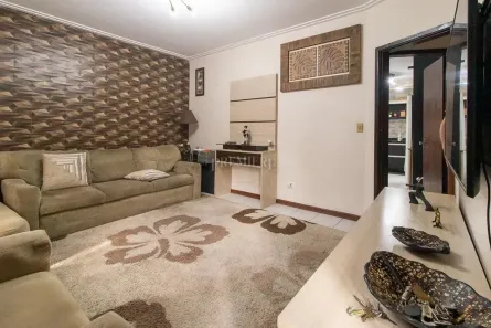Casa com 6 Quartos para alugar, 308m² no Boqueirão, Curitiba