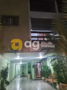 Casa de Condomínio com 3 Quartos à venda, 196m² no Vila Valqueire, Rio de Janeiro