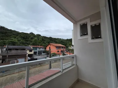 Sobrado com 2 Quartos para alugar, 85m² no Tabuleiro, Camboriú