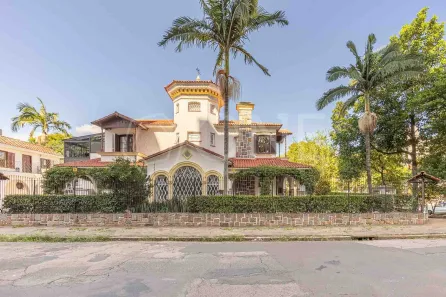 Casa com 3 Quartos à venda, 750m² no Petrópolis, Porto Alegre