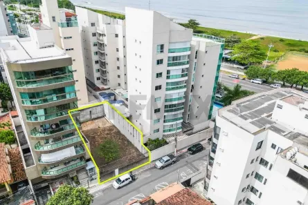 Lote/Terreno à venda, 300m² no Jardim Camburi, Vitória