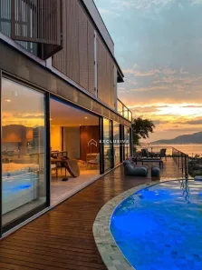 Casa com 4 Quartos à venda, 497m² no Barreiro, Ilhabela